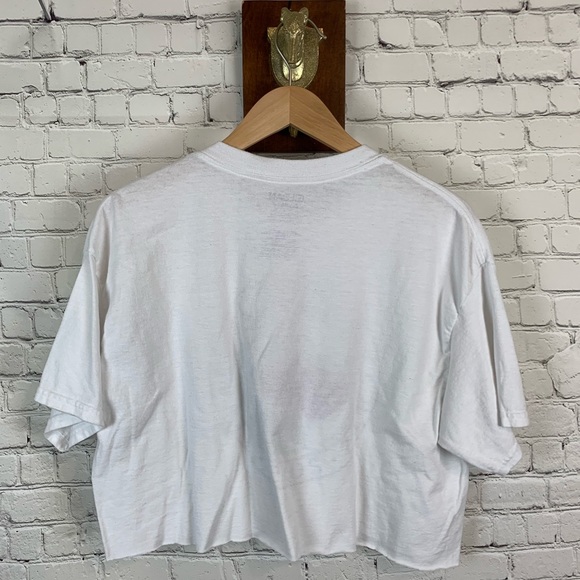 STRAWBERRY FESTIVAL crop top - Picture 3 of 3